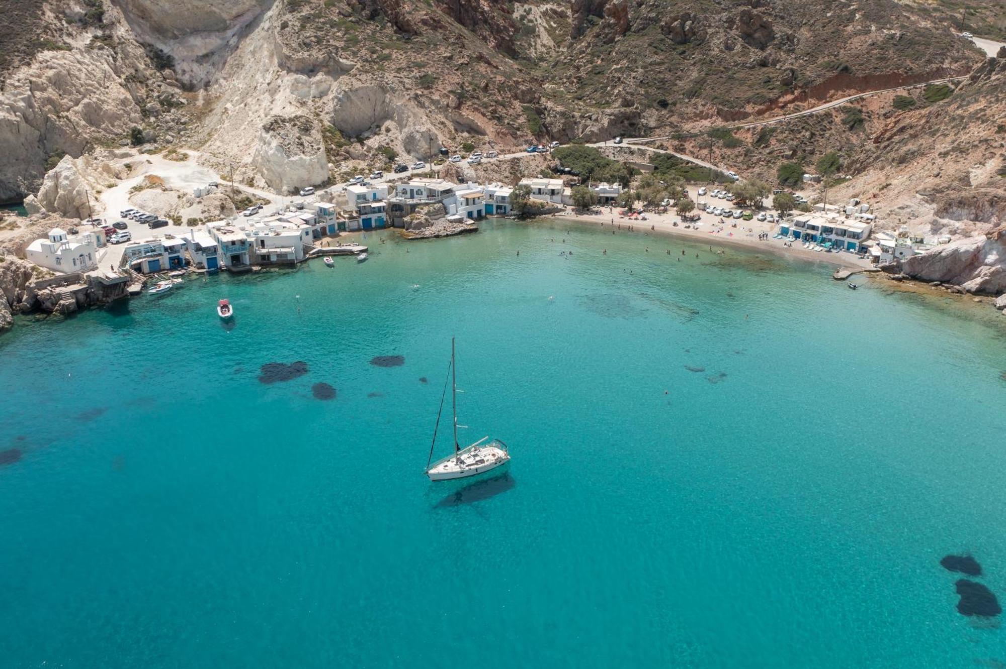 Hada Seaside Apartment Firopotamos 外观 照片